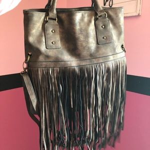Adorable Fringe Bag👛🤤